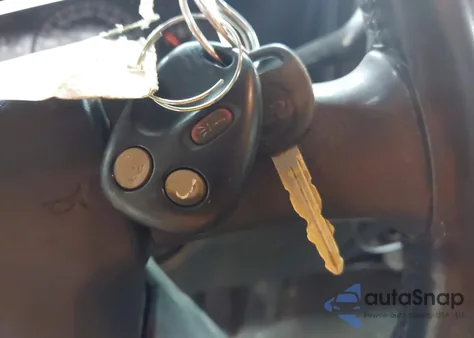 2004 Chevrolet Silverado 1500 Ls z USA, uszkodzony, nr VIN 1GCEK19T64E289123